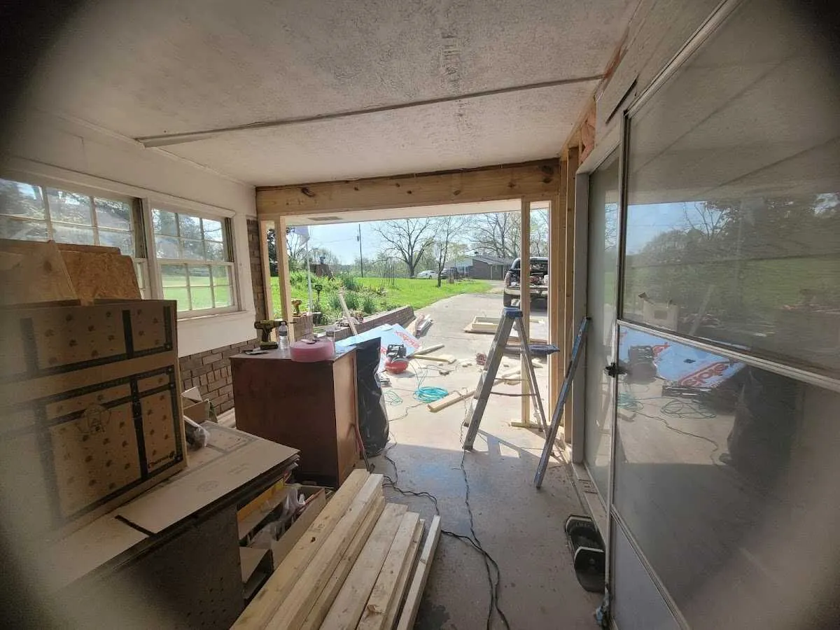 Air movers and dehumidifier for Water Mitigation Services in Diamond Bar